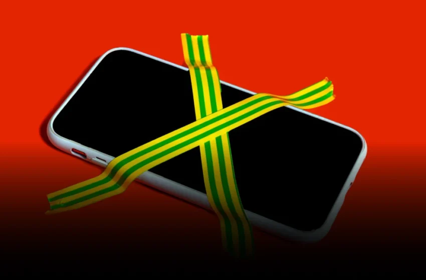  Russia’s Digital Iron Curtain: The Kremlin’s Hypocrisy in the Global App War
