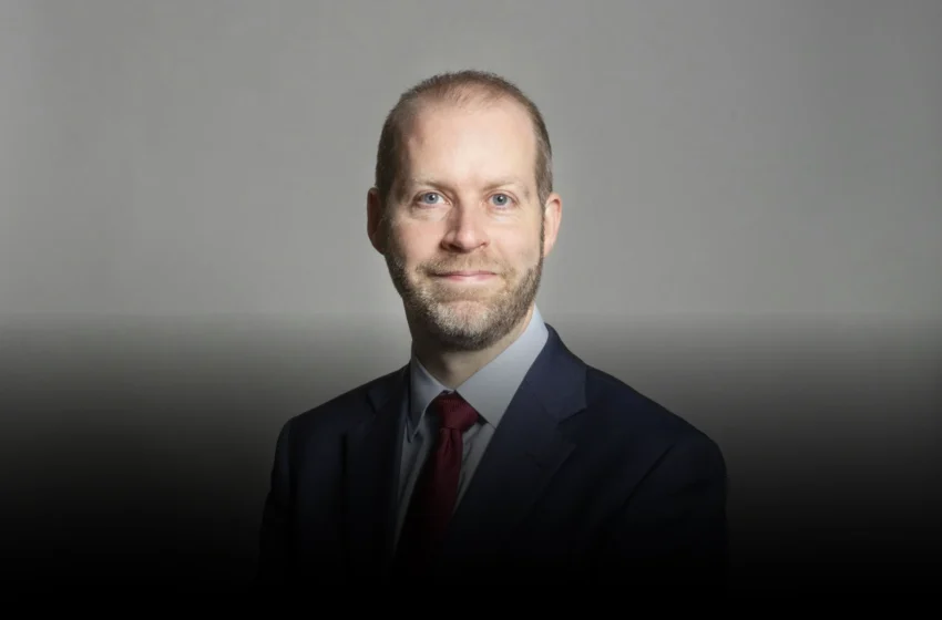  UK Tech Strategy: Another Government Reshuffle, Another Step Back for AI Ambitions